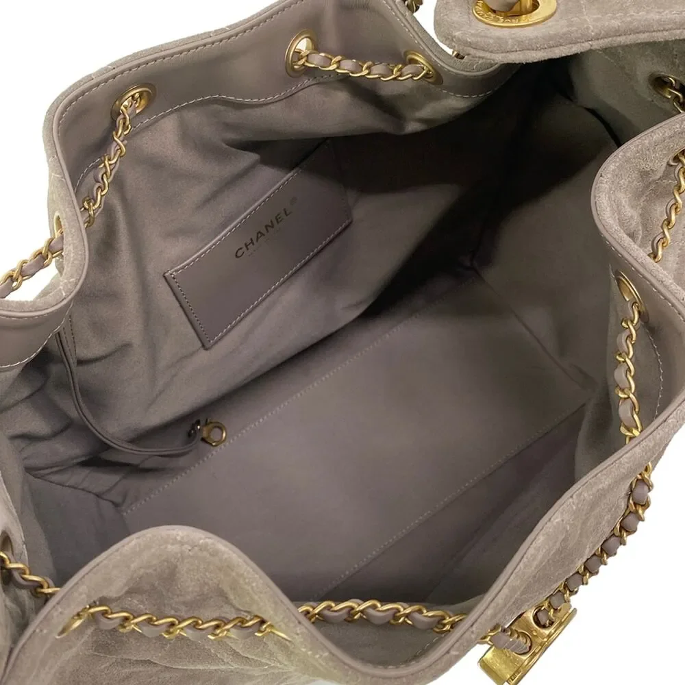 CHANEL 25 medium